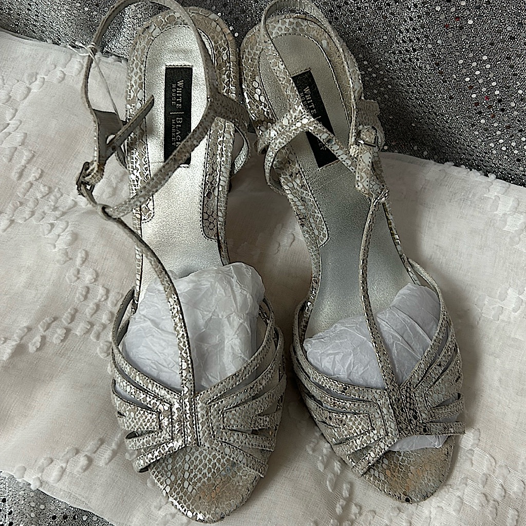 Beautiful Snake Skin Helped Sandals Beautiful